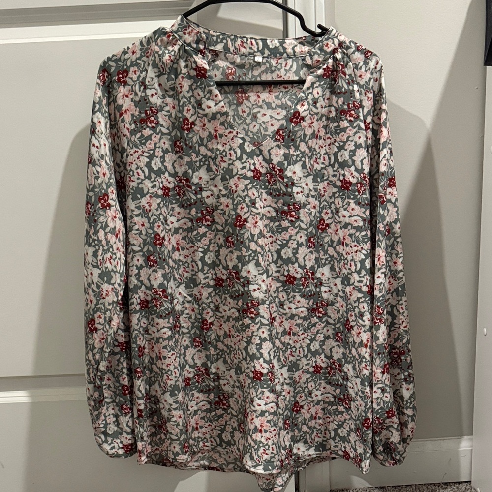 Women’s Floral Long Sleeve Blouse Size L 8008